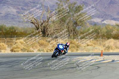 media/Jan-16-2022-CVMA (Sun) [[7f3d92989d]]/Race 4 Supersport Open/